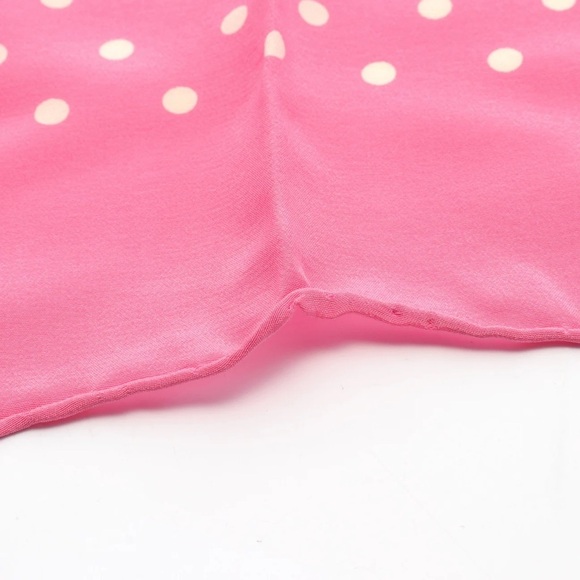 Chanel silk CoCopink scarf. - Picture 4 of 5